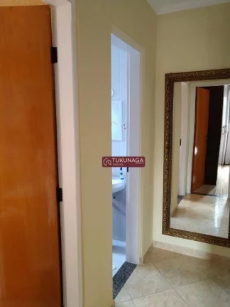 Imagem Apartamento com 2 dormitórios à venda, 67 m² por R$ 305.000,00 - Vila Galvão - Guarulhos/SP