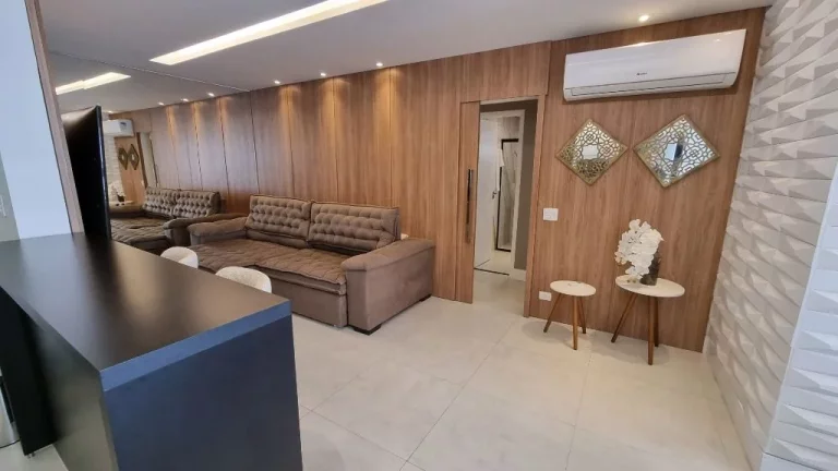 Imagem MARAVILHOSO APARTAMENTO TOTALMENTE REFORMADO, 2 VAGAS, VISTA MAR E LAZER.