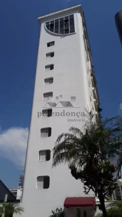 Imagem Apartamento bem espaçoso e repleto de armários. Living para 2 ambientes, lavabo, 3 dormitórios se...