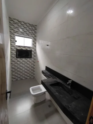 Imagem Casa 3/4 Com Suite No Jardim Veneza Com Area Gourmet