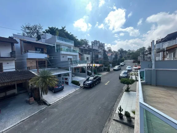 Imagem Residência espaçosa com 4 Dormitórios no melhor condomínio da região !!!