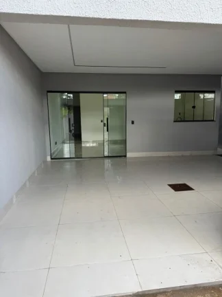 Imagem Casa para Venda em Senador Canedo, Residencial Flor do Ipê I, 2 dormitórios, 1 suíte, 2 banheiros, 2 vagas