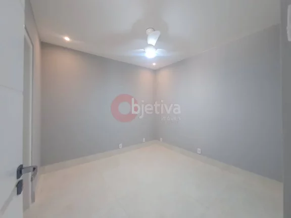 Imagem Apartamento linear reformado, 2 quartos, Centro - Cabo Frio