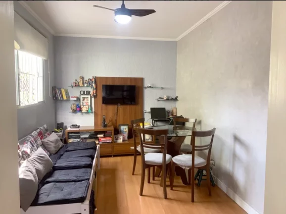 Imagem VENDO LINDO SOBRADO COM SUÍTE NA VILA INGLESA- CIDADE ADEMAR!