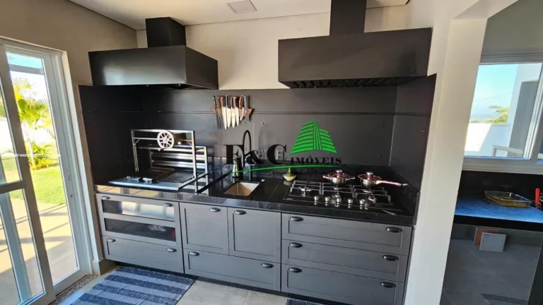 Imagem Casa para Venda em Arandu, Riviera de Santa Cristina I, 3 dormitórios, 3 suítes, 1 banheiro, 2 vagas