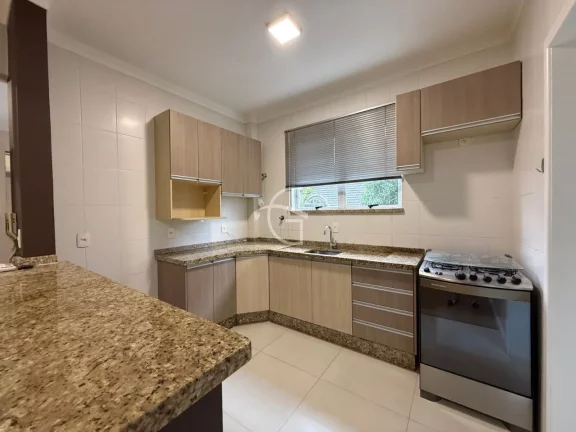Imagem Excelente apartamento de 3 dormitórios sendo 1 suíte, na divisa do bairro Anita Garibaldi com Atiradores