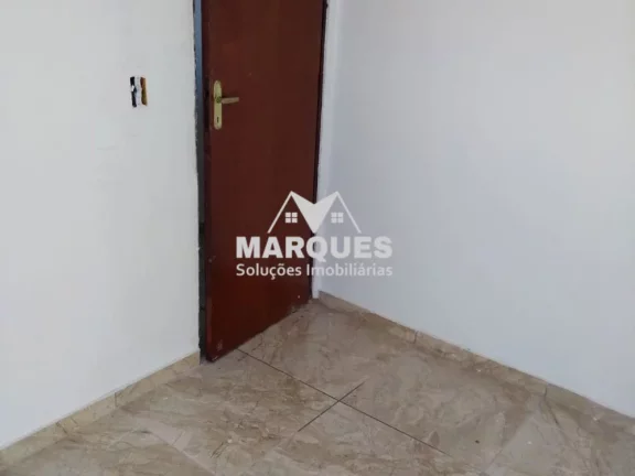 Imagem Oportunidade - Imovel com 4 casas a venda no Jd. Nova Europa