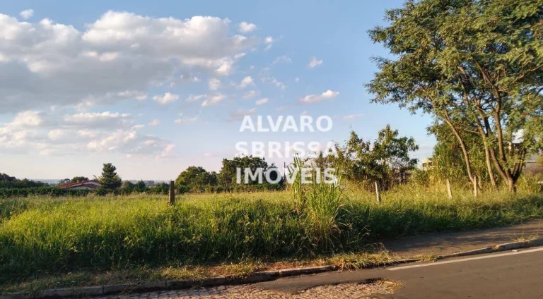 Imagem Excelente terreno na via expressa Itu e Salto em frente a Unimed com 4.000 m2 total infraestrutura perfeito p Villagio de casas para venda ou Airbnb