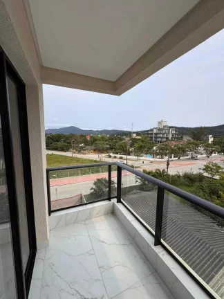 Imagem Cobertura Duplex com 2 suítes e 1 vaga de garagem - Canto Grande em Bombinhas/SC
