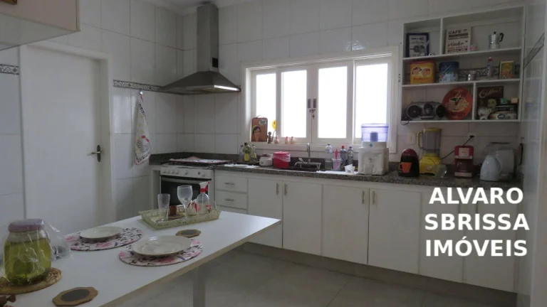 Imagem Casa térrea com 3 suítes e aquecimento solar no Condomínio Portal de Itu I – Itu/SP