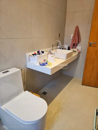 Imagem Recém-construída, térrea e cheia de estilo, essa casa é o equilíbrio perfeito entre conforto, f...