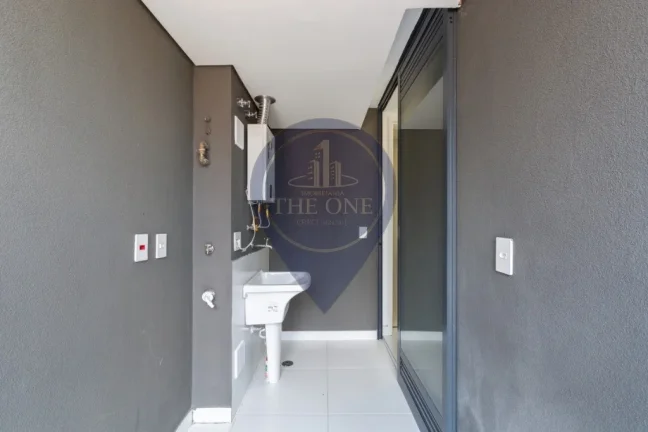 Imagem Amplo apartamento de luxo em Pinheiros, São Paulo-SP: 3 quartos, 3 suítes, 2 salas, 4 banheiros, 2 vagas, 178m². Aproveite!