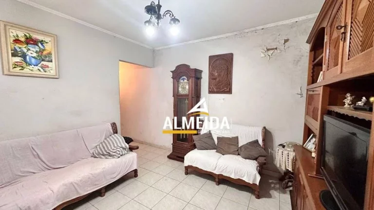 Imagem Casa com 2 dormitórios à venda, 110 m² por R$ 330.000,00 - Cidade Claret - Rio Claro/SP