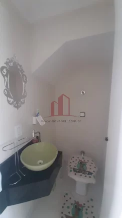 Imagem Imperdível Casa à Venda no Centro de Franco da Rocha-SP: 2 quartos, 1 suíte, 1 vaga de garagem, 100m² de área!