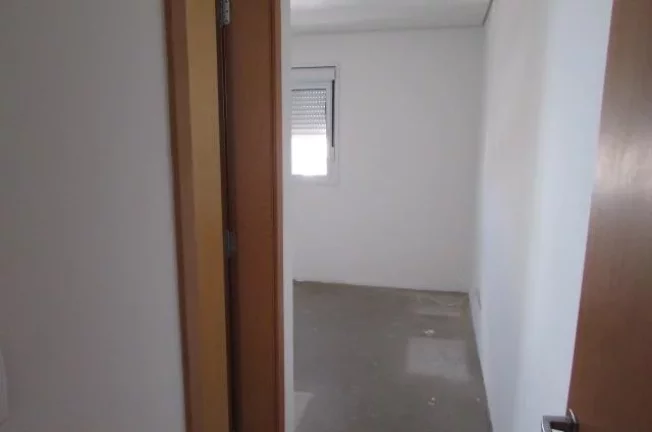 Imagem Apto novo com 109m² em região central , com 02 vagas de garagem, sala 02 amb. cozinha planejada e ...