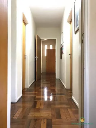 Imagem Casa em condominio com 4 dorms ( 1 suite ) - Petit Village