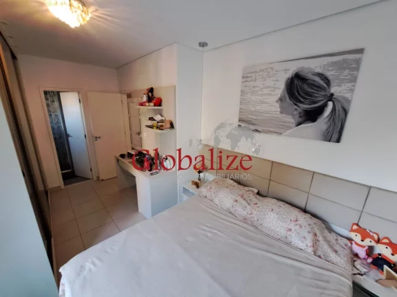 Imagem Sobrado à venda com 3 quartos, 1 suíte, churrasqueira no Embaré em Santos por R$1.600.000,00