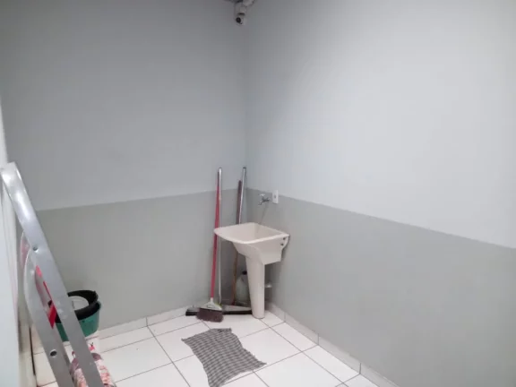 Imagem SOBRADO COMERCIAL - 8 KITNETS E SALÃO COMERCIAL - JARDIM NOVA VENEZA - SUMARÉ