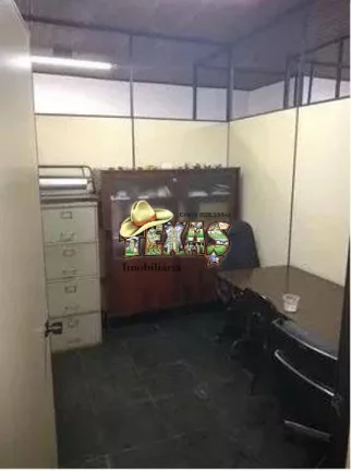 Imagem GOLPÃO COMERCIAL A VENDA NA MOOCA
