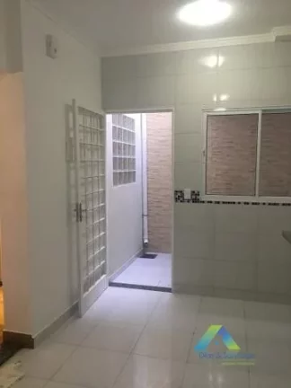Imagem Sobrado localizado na Vila Santo Estefano com 110 mts,