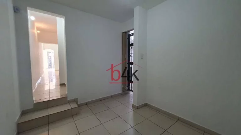 Imagem Casa comercial com 3 quartos sendo 1 suíte para alugar no Brooklin - Rua Santo Arcádio - Brooklin.