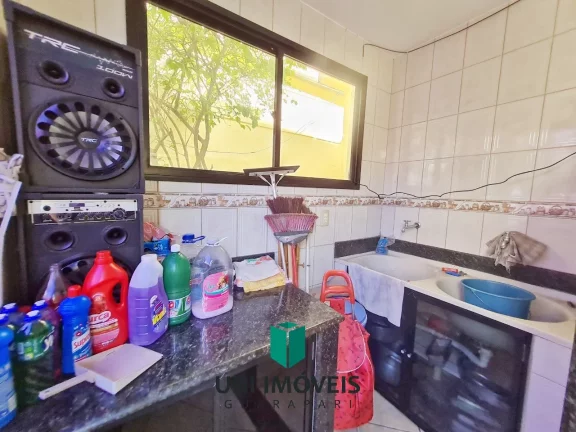 Imagem Casa de 260m² em lote de 360m² a venda na Praia do Morro - Guarapari
