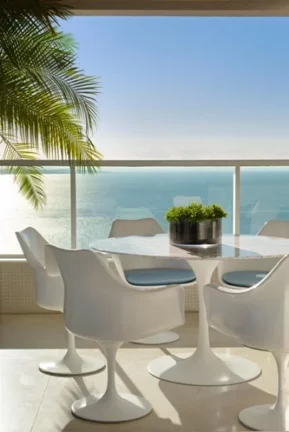 Imagem A 5ª Avenida Imóveis selecionou essa belíssima unidade no Edf. SOLAIRE - Ladeira da Barra: Apartamento excepcional de altíssimo padrão, refinado!!!