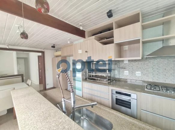 Imagem LINDA COBERTURA NO JARDIM DO MAR COM 176 M², LAREIRA, ÁREA COM CHURRASQUEIRA E SUÍTE MASTER