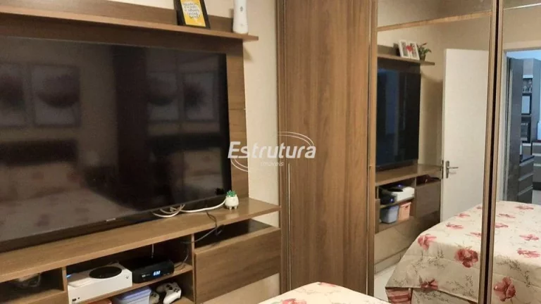 Imagem Ótimo apartamento térreo elevado no centro de Santa Maria