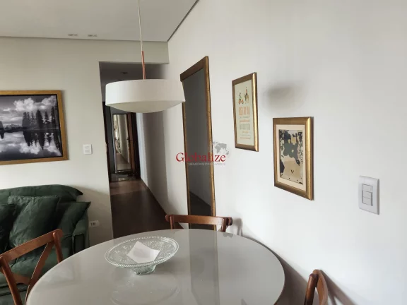 Imagem Apartamento com 2 dormitórios (1 suíte), no Embaré à venda por R$700.000,00.