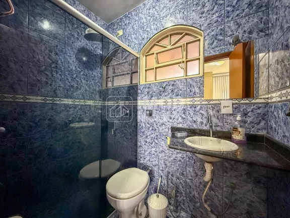 Imagem Casa à Venda em Samambaia Sul, 4 Quartos, 264m² por R$580 Mil