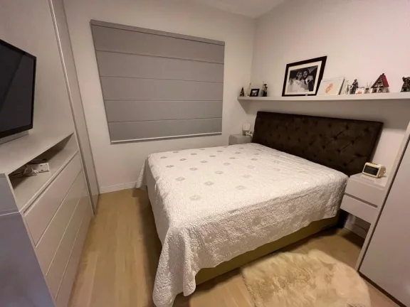 Imagem Sobrado à Venda no Jardim Têxtil - 160 m² - 3 Quartos - 1 Suíte - 4 Vagas de garagem