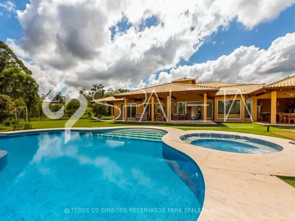 Imagem Mansão com arquitetura litorânea para locação de temporada no Terras de São José II