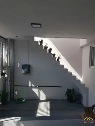Imagem Casa com 2 quartos e 3 vagas cobertas para venda no Almerinda Chaves Jundiaí/SP