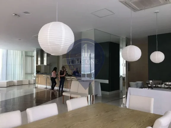 Imagem Apartamento à venda ou locação no Centro de SP: 1 quarto, 1 sala, 2 banheiros, 1 vaga de garagem, 46m² de área.