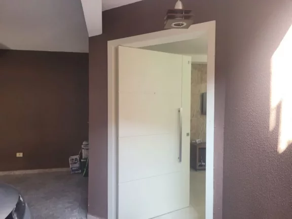 Imagem Sobrado com 3 dormitórios à venda, 298 m² por R$ 600.000,00 - Jardim Luciana - Itaquaquecetuba/SP