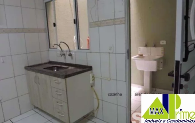 Imagem SOBRADO EM CONDOMÍNIO FECHADO, 03 DORMITÓRIOS 01 SUÍTE E DUAS VAGAS DE GARAGEM