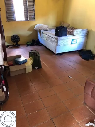 Imagem Imóvel localizado no centro de Perus / Jardim do Russo / a 10 minutos da estação perus.