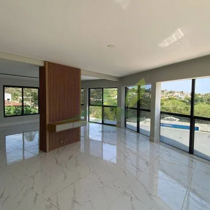 Imagem Linda chácara nova à venda dentro de Condomínio localizada em Piracaia