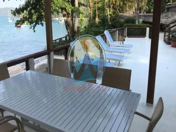 Imagem Casa à venda em Ubatuba-SP: 7 quartos, 6 suítes, 800m² no Saco da Ribeira! Venha conhecer!