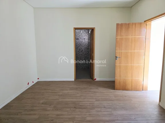 Imagem Casa térrea em finalização de obra no Condomínio Terras da Estância.

Condomínio com ótima lo...