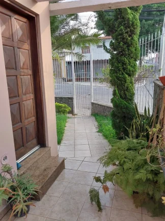 Imagem Casa na Penha com 3 dormitórios