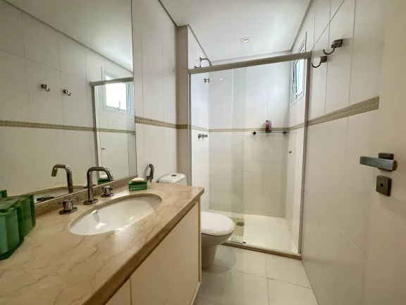 Imagem Apartamento com 4 dormitórios à venda, 254 m por R$ 10.800.000,00 Riviera