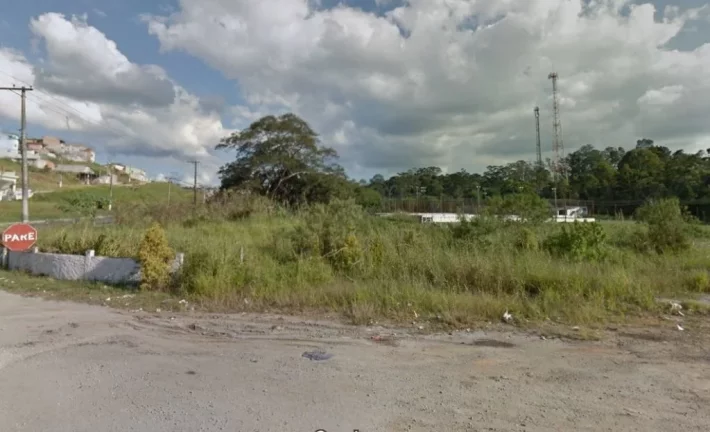 Imagem Área à venda, 1730 m² por R$ 500.000,00 - Ipelândia - Suzano/SP