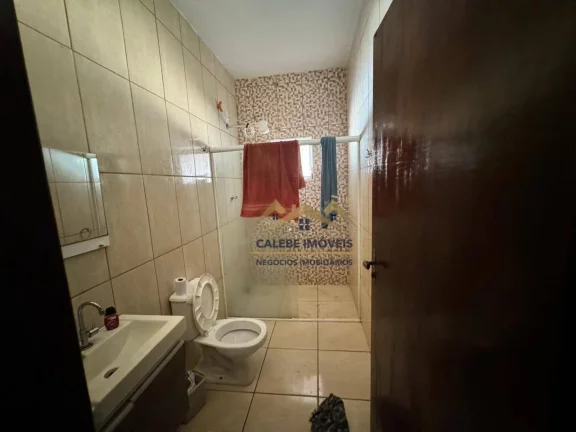 Imagem Chácara com 2 dormitórios à venda, 1000 m² por R$ 380.000,00 - Lagoa Vermelha - Tatuí/SP