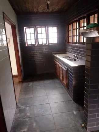 Imagem VENDO ESTA LINDA CASA EM NOVA FRIBURGO - BAIRRO: MURY