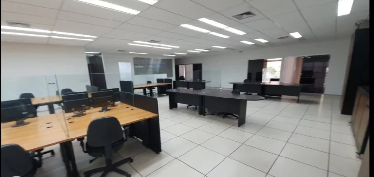 Imagem Conjunto de Salas Comerciais para locação no bairro Cambuí em Campinas