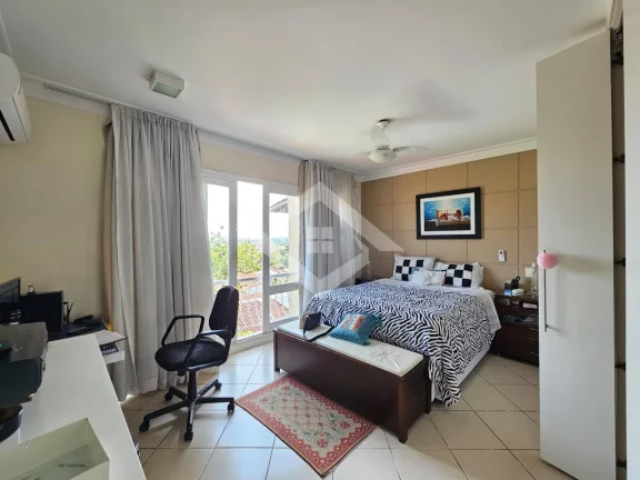 Imagem Casa Ampla à Venda no Condomínio Terral - Freguesia, Jacarepaguá