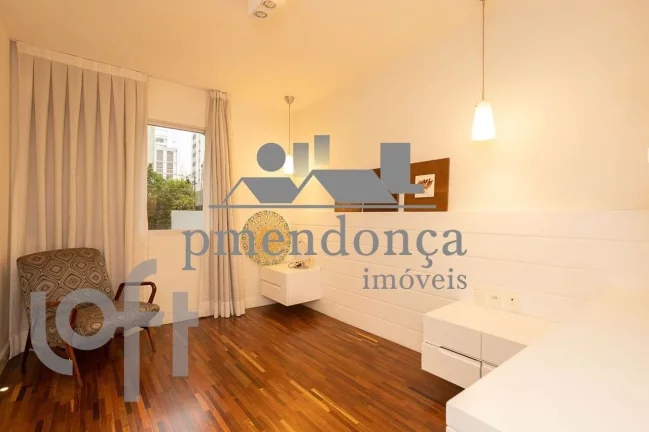 Imagem Apartamento a venda em Pinheiros com 2 quartos ( 1 suíte ) e 1 vaga, 75m²