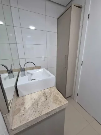 Imagem Apartamento com 2 dormitório sendo 1 suíte e 2 vagas de garagem em Brusque